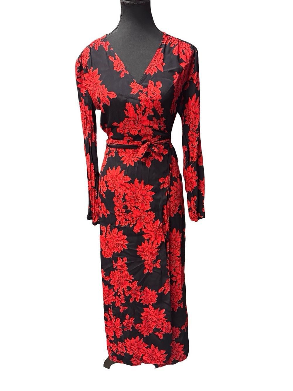 Dress – Size Medium b. young Red Floral Maxi Wrap Dress